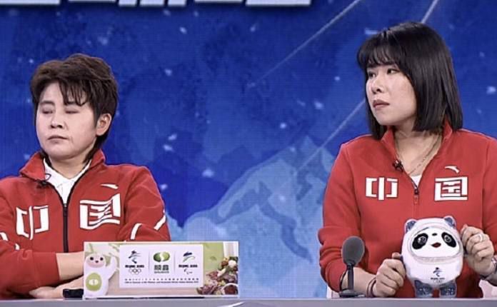 目前还不确定迪巴拉能否在对阵那不勒斯的比赛中复出，这完全取决于球员自己的感觉，但他肯定可以出战对阵尤文的比赛。